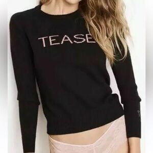 Victoria’s Secret Black “Tease” Pullover Women’s Sweater✨